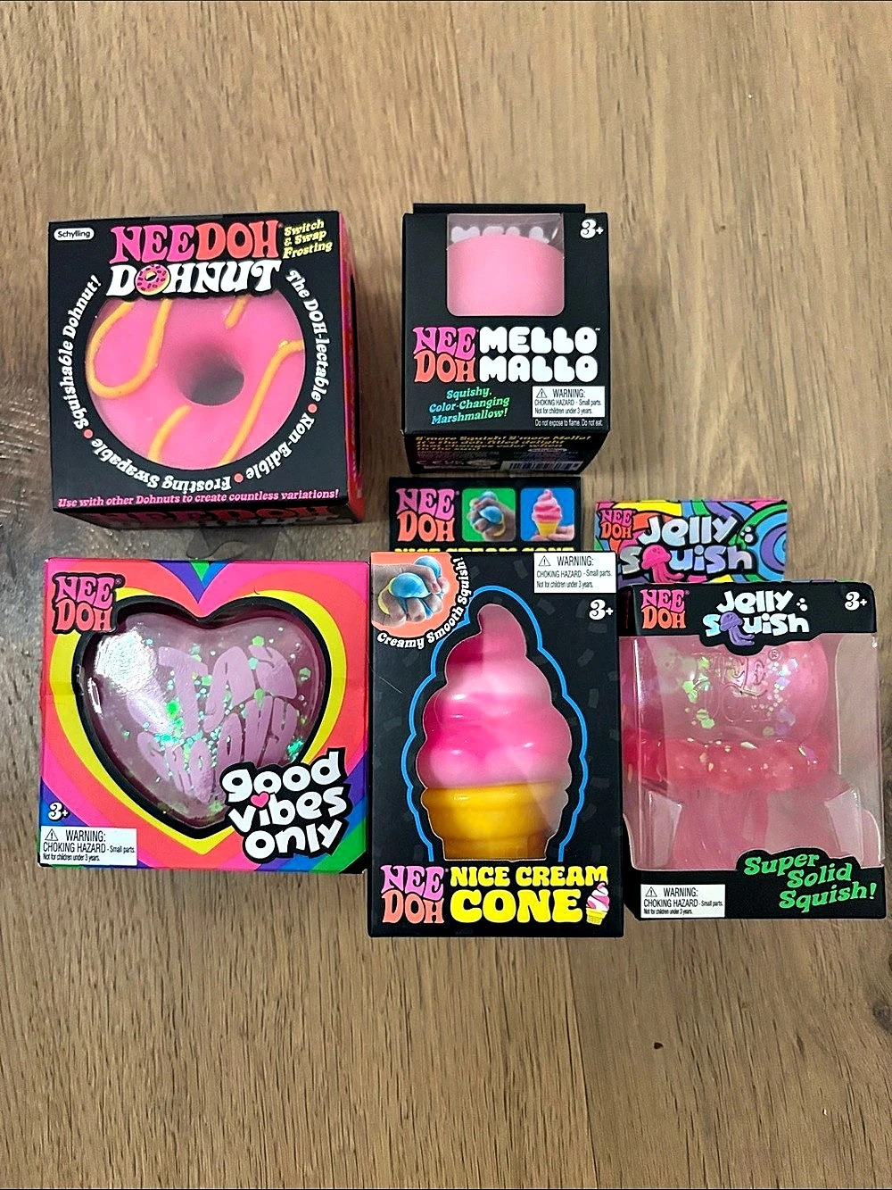 Pink NeeDoh Squishy Toy Set Pink & White NWT & crunchy oyster 5 Needoh
